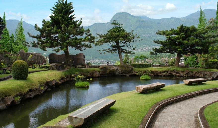 Fishing Pond photo 3