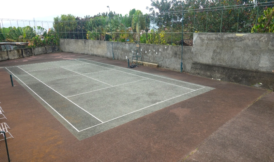Tennis Court photo 1