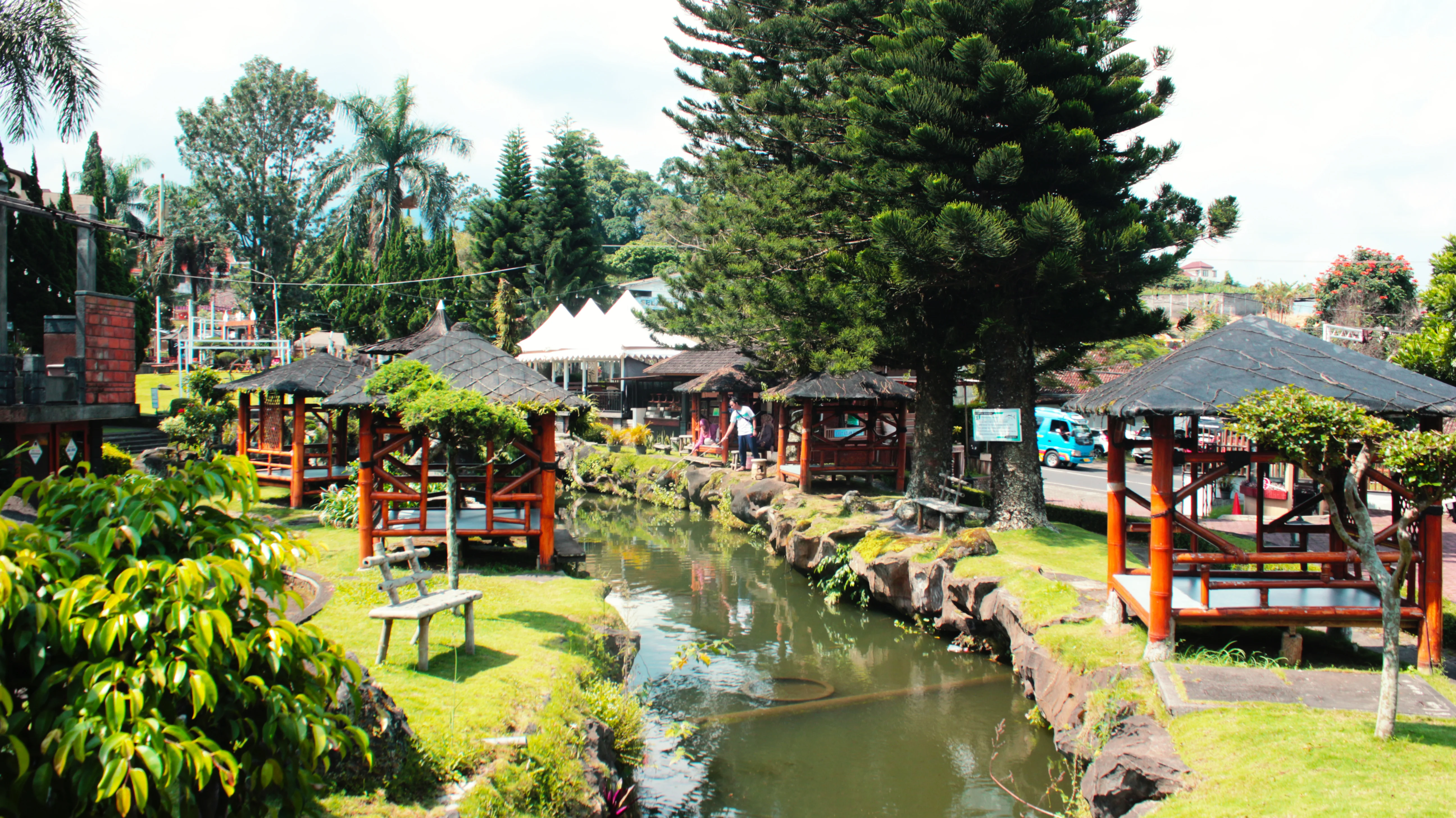 Fishing Pond photo 2