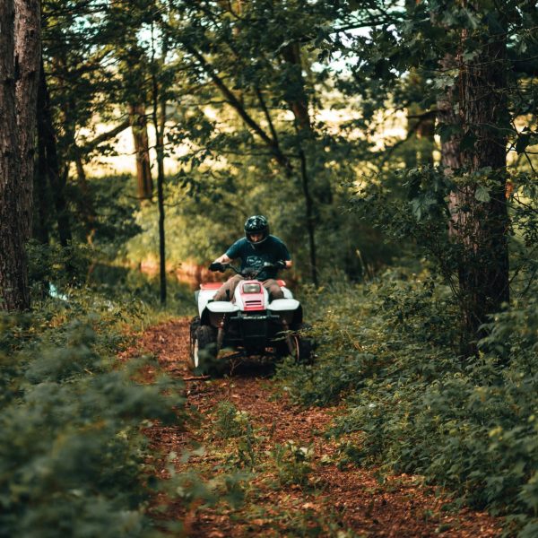 joshua-hanson-zCRzigSZsRs-unsplash (1)